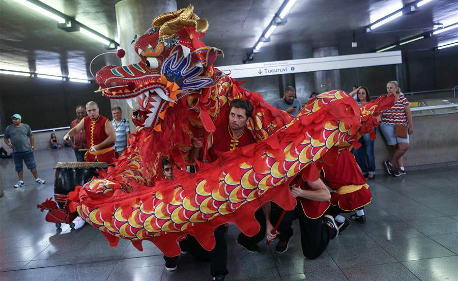 Không khí đón Tết âm lịch tại nhiều quốc gia trên thế giới